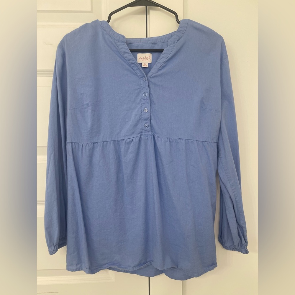 Isabel Maternity by Ingrid & Isabel Blue Buttoned Blouse (excellent condition)